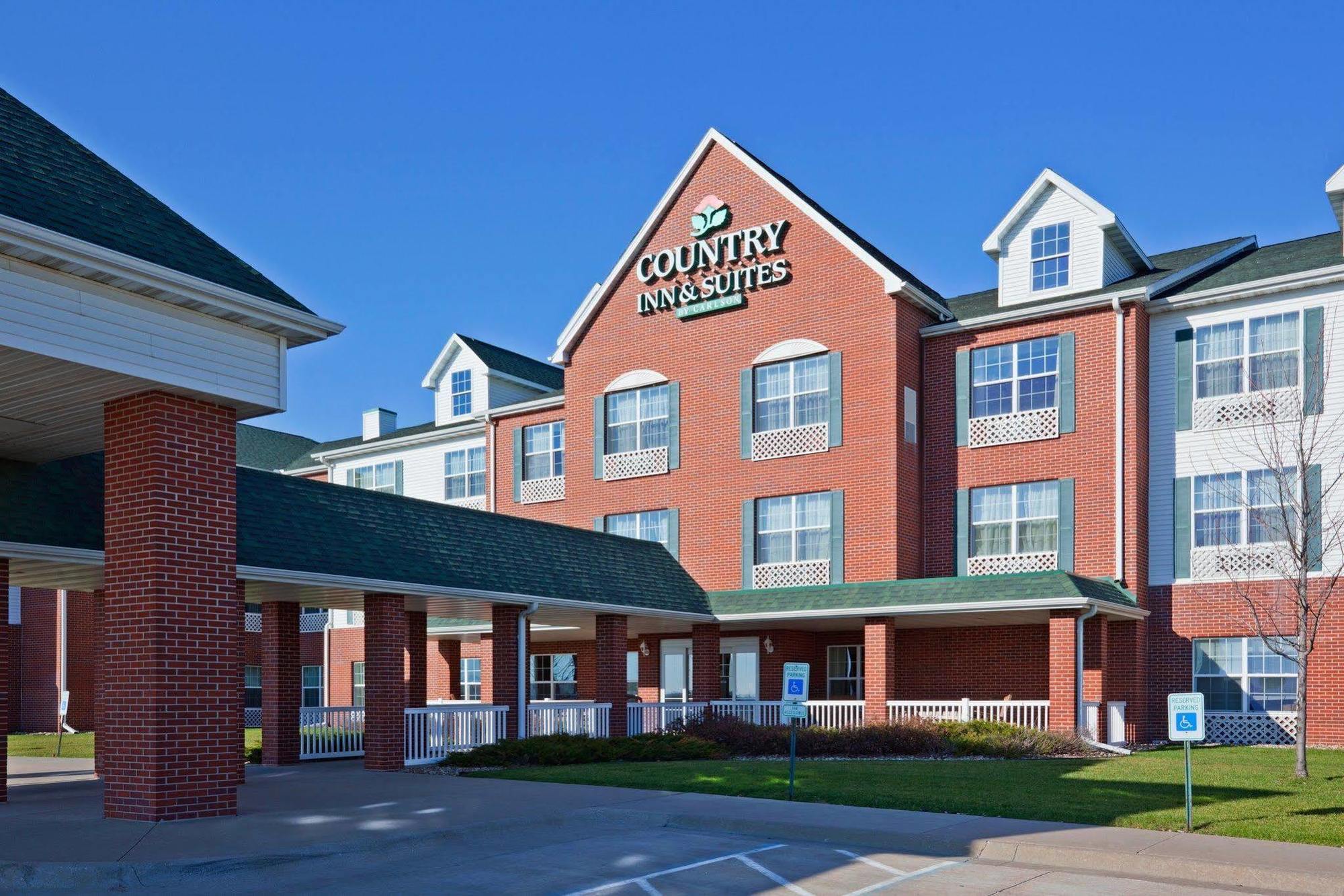 Country Inn & Suites By Radisson, Coralville, Ia Extérieur photo