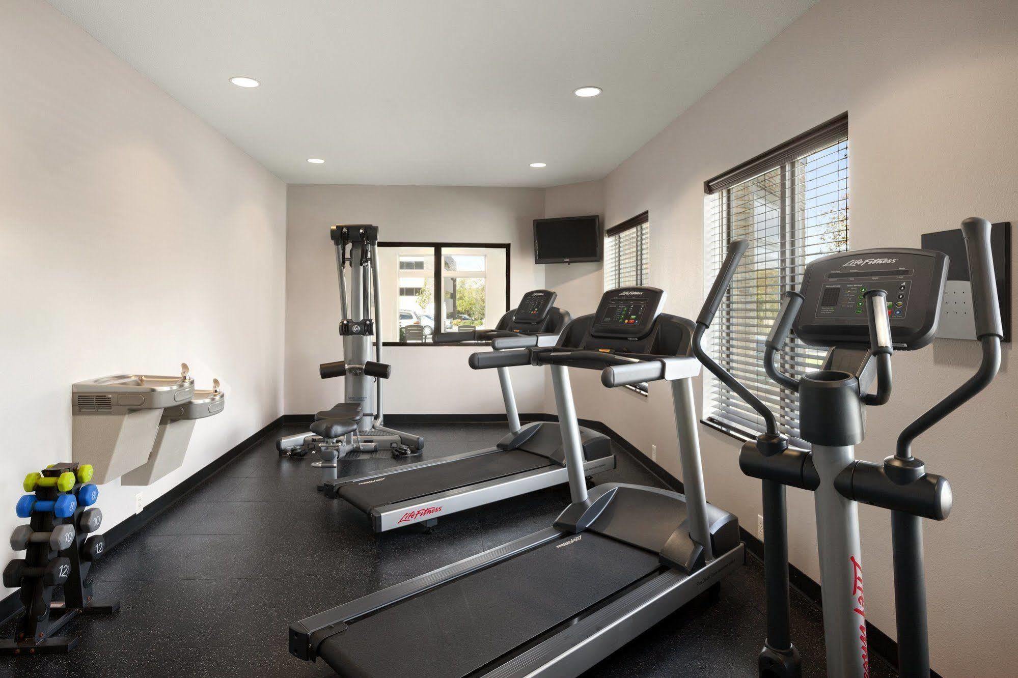 Country Inn & Suites By Radisson, Coralville, Ia Extérieur photo